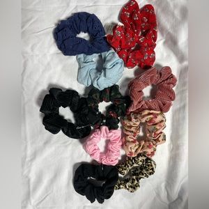 Claires Variety pack of 10 scrunchies